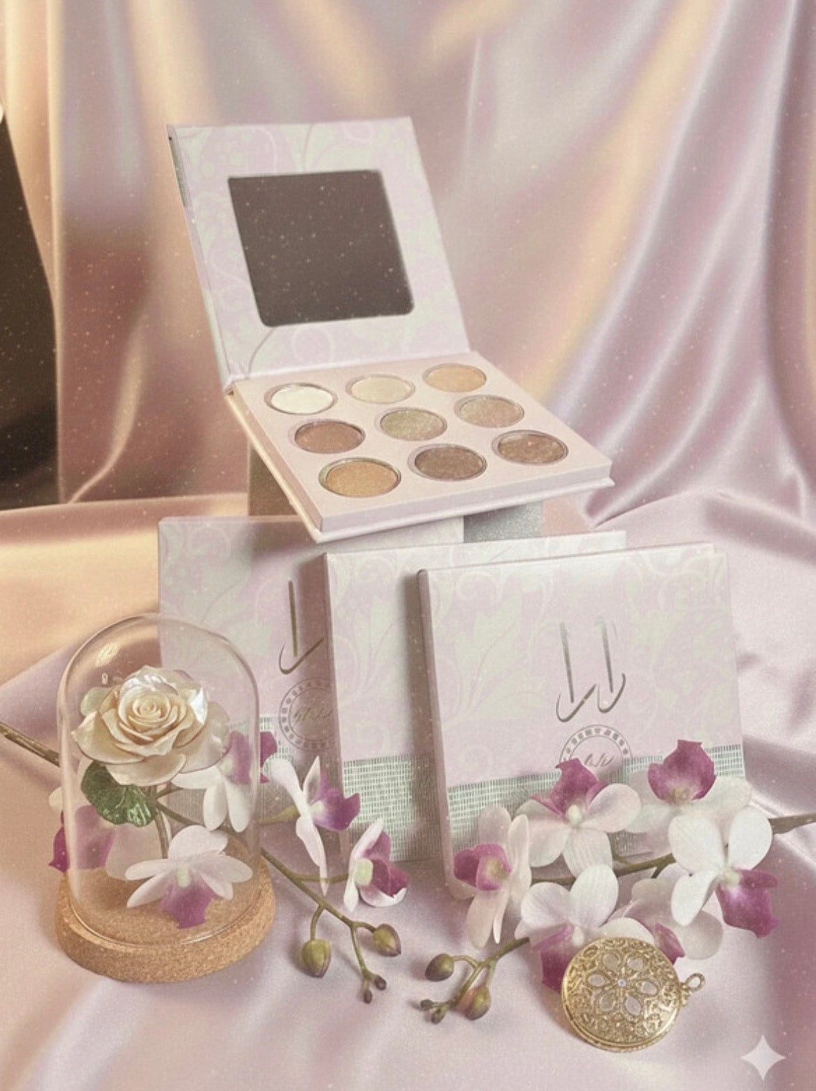 Palette Ombretti "Secret Garden" – 9 Tonalità Essenziali